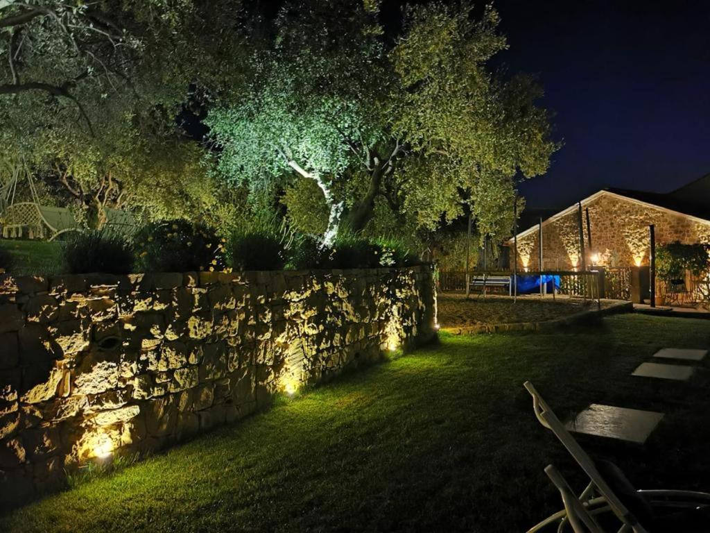 Agriturismo C'Era Una Volta Кампороссо Экстерьер фото