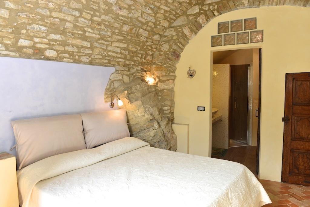 Agriturismo C'Era Una Volta Кампороссо Номер фото